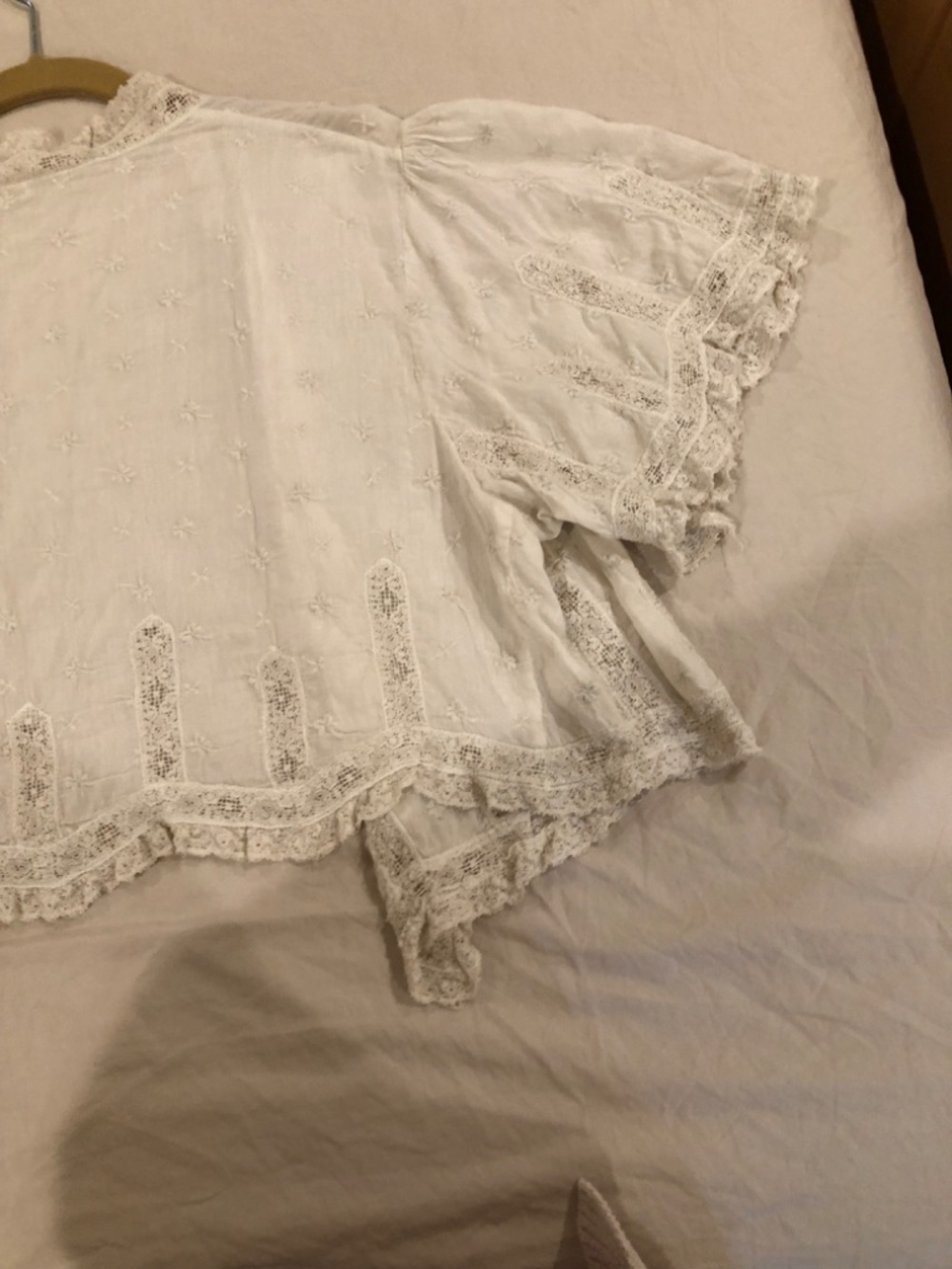 Magnolia Pearl Open Front Cropped Blouse - Cream NWOT - Picture 5 of 7